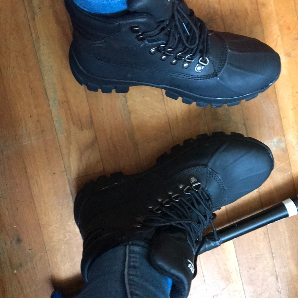 Boots - Picture 2 of 4